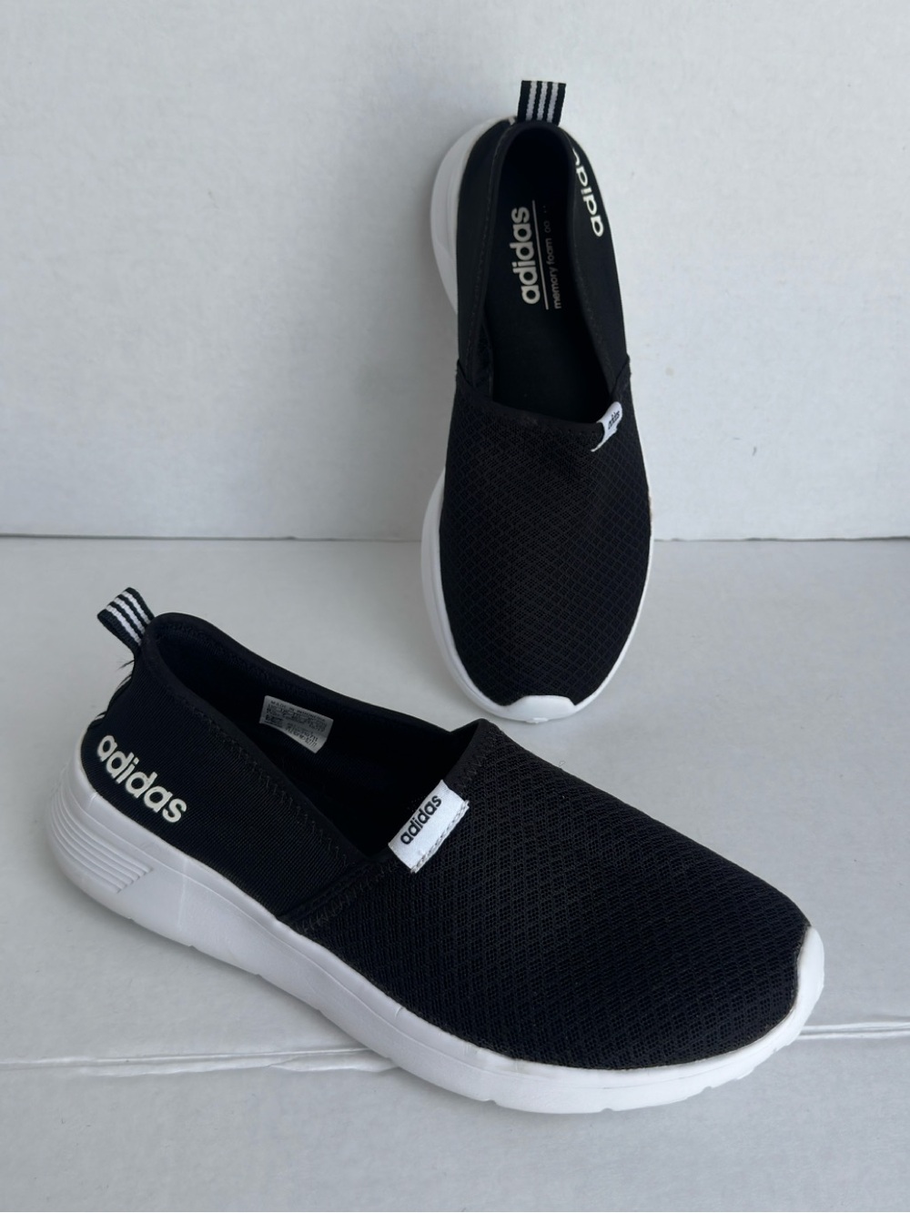 adidas Women’s NEO Lite Racer Slip-On Cloudfoam Black Shoes Size 8.5
